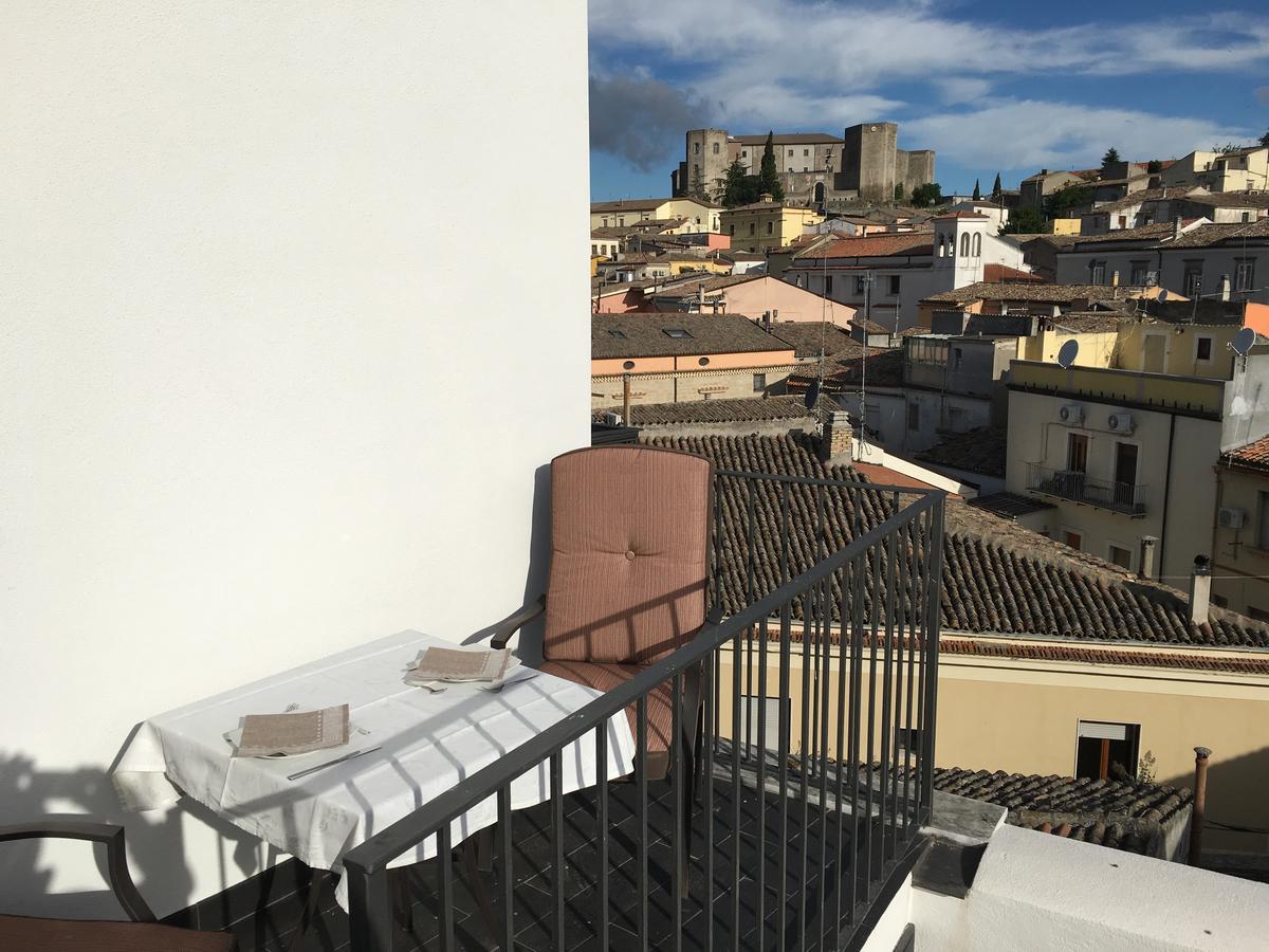 La Casa Nel Borgo Antico Hotel Melfi Kültér fotó